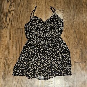 New Look Petite Black and Cream Floral Dress